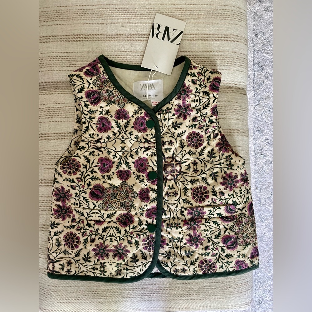 NWT Zara quilted floral vest